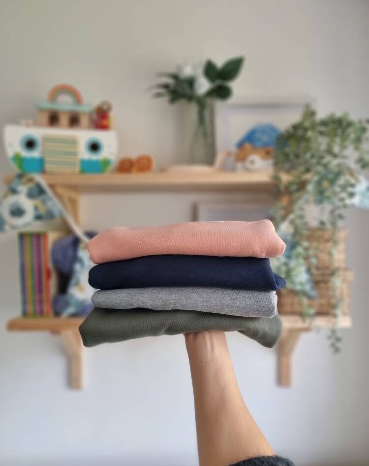 Jumper options in a stack being held