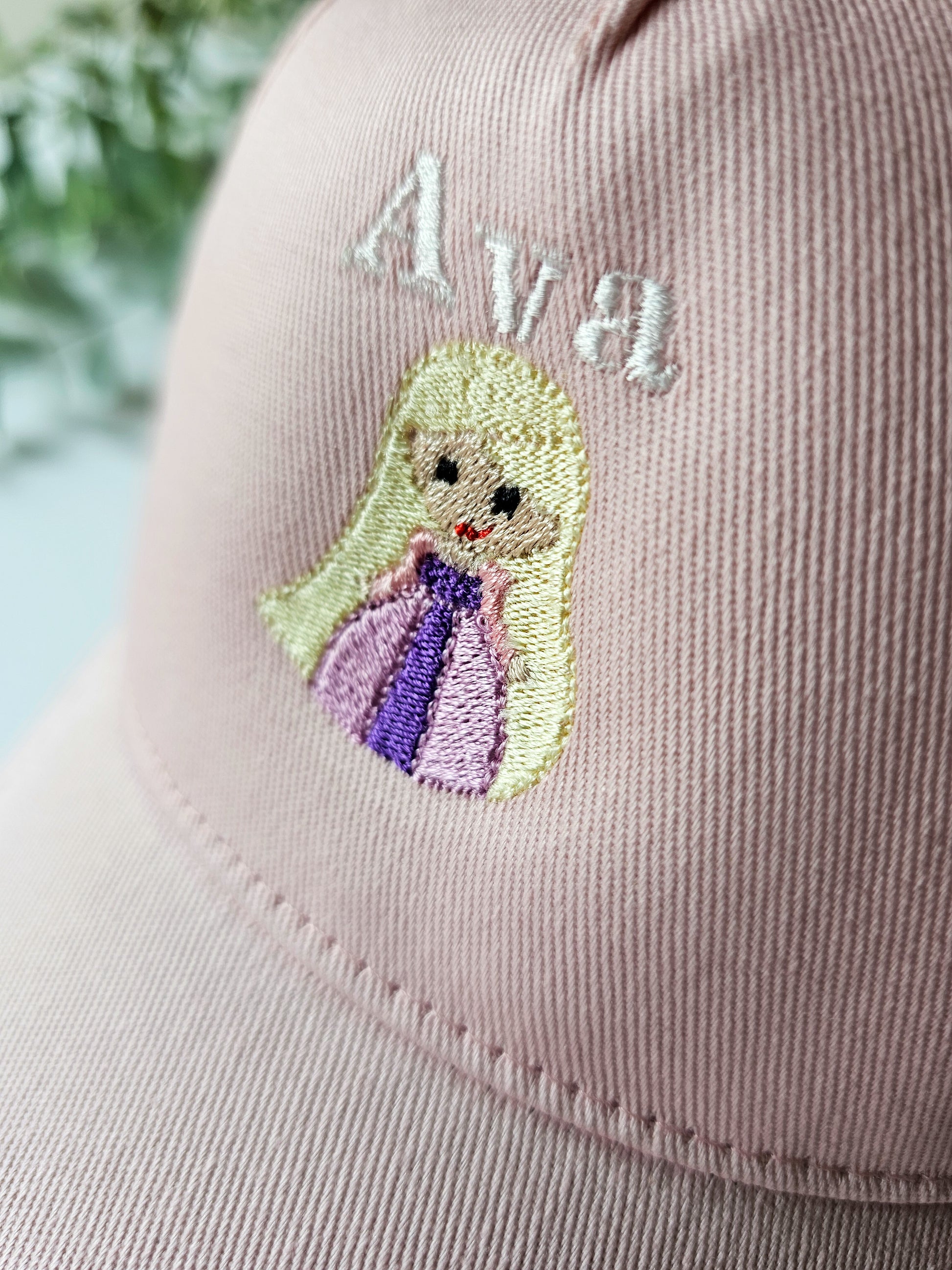 Personalised emboridered children's cap princess Rupunzel, tangled 